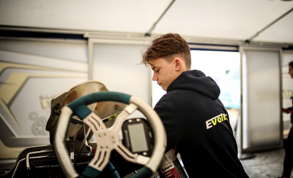 Evolution Racing Evolution Racing